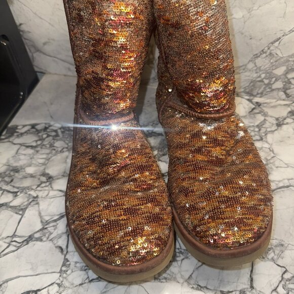 Ugg Women’s Size 8 Classic Short Sparkle Sequin Copper Red Gold Leather - Picture 9 of 10